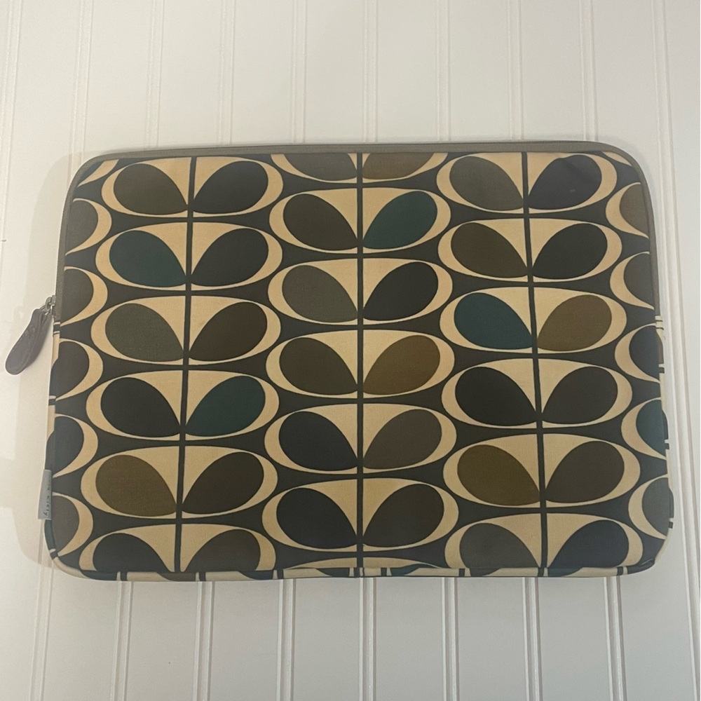 Orla Kiely Multi Stem Stylish Geometric 15” Laptop Sleeve Multi-Color